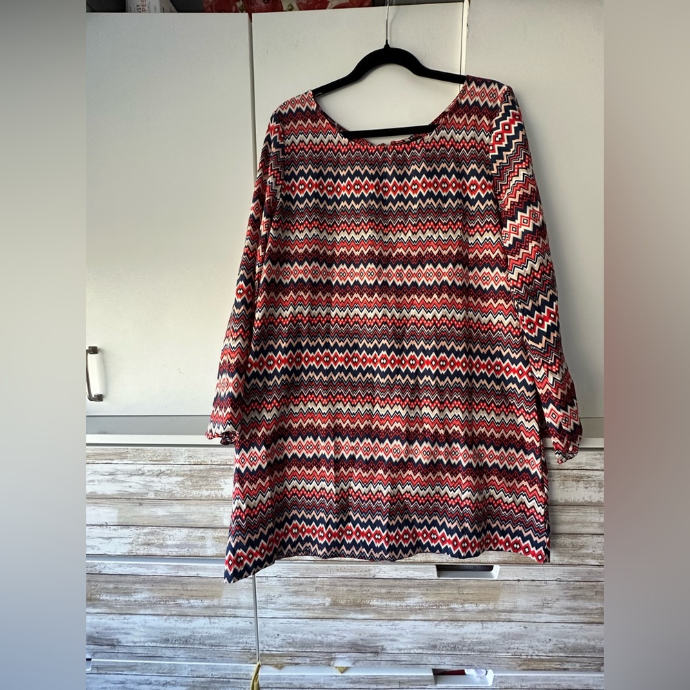 👗 Love Ari Tribal Chevron Tunic Dress Size L Boho Full Back Zip